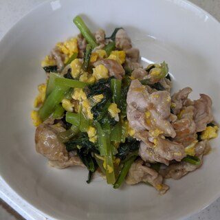 豚肉と小松菜と卵の中華炒め